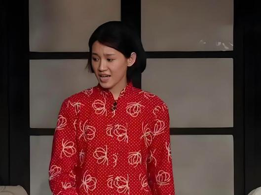 六姊妹》奚美娟和邬君梅才知啥是真穷人凯发首页登录浓妆艳抹别演穷人！看《(图11)