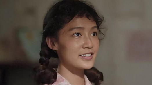六姊妹》奚美娟和邬君梅才知啥是真穷人凯发首页登录浓妆艳抹别演穷人！看《(图26)
