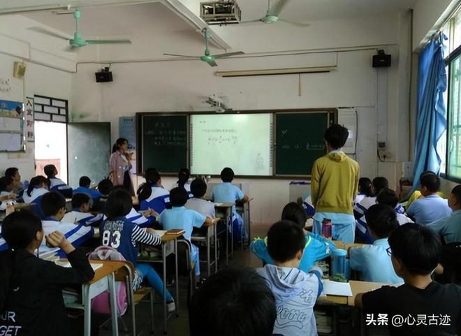监控画面曝光父亲行为被怒骂太恶心人凯发首页登录反转！向老师滋水后续(图16)